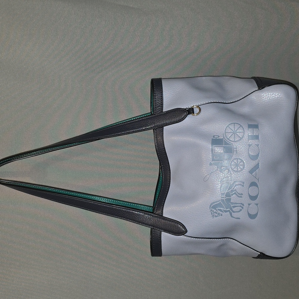 COACH Horse & Carriage Tote 27 Leather Shoulder/Tote~Twilight Light Blue/Navy